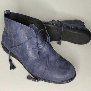 Soft Style Hush Puppies Jinger Boots, 12 Wide, Marine Blue, Leather